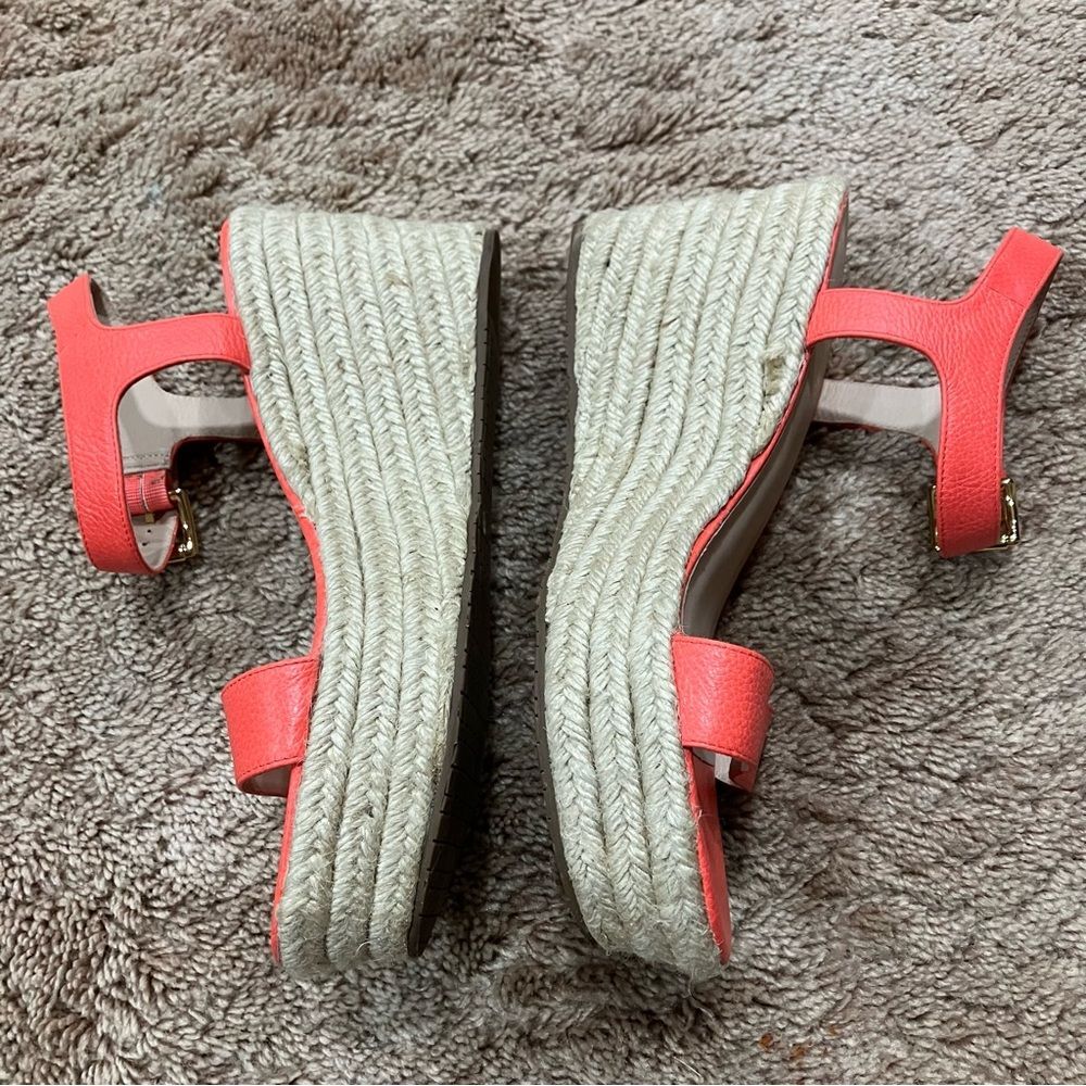 Kate Spade New York Tarin Pop Coral Tumbled Leather Espadrille Wedge Sandals 10 - Picture 11 of 16